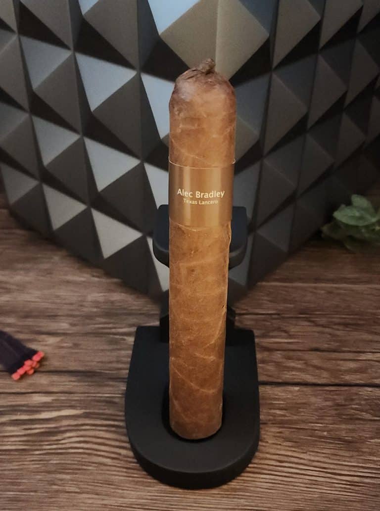 Alec Bradley Texas Lancero