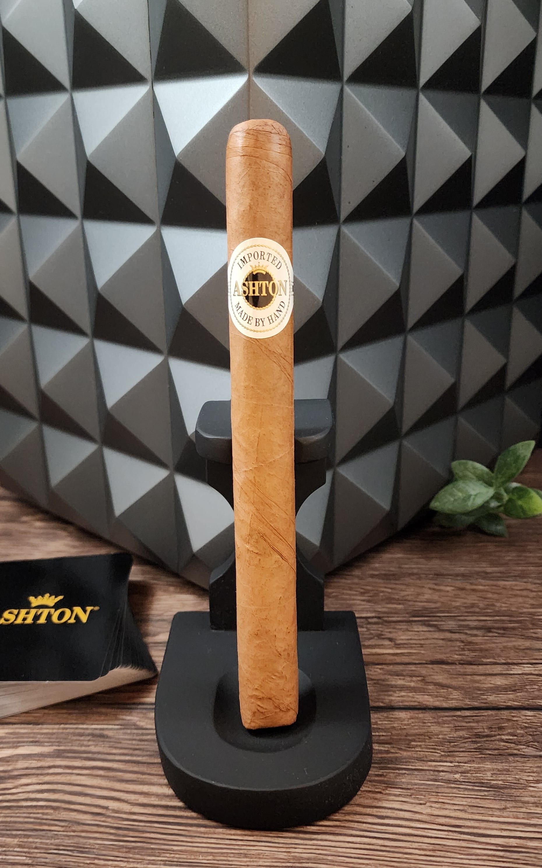 Ashton Classic Churchill Ashton Classic Churchill