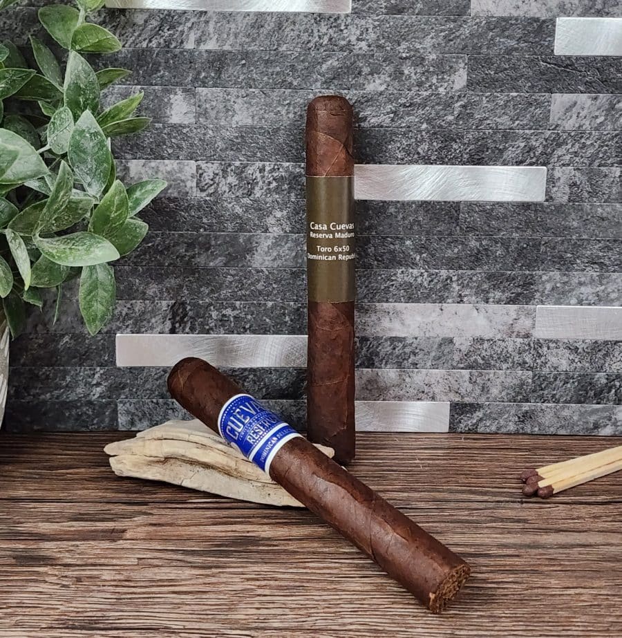 Casa Cuevas Maduro Reserva Toro (2)