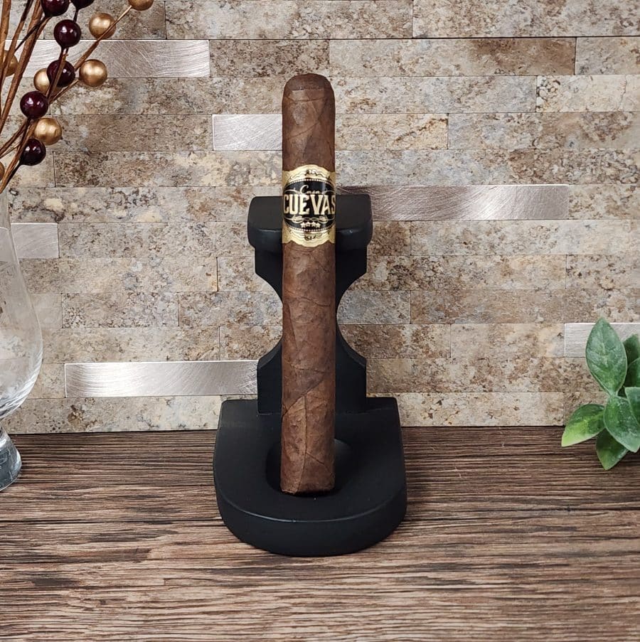 Casa Cuevas Maduro Toro