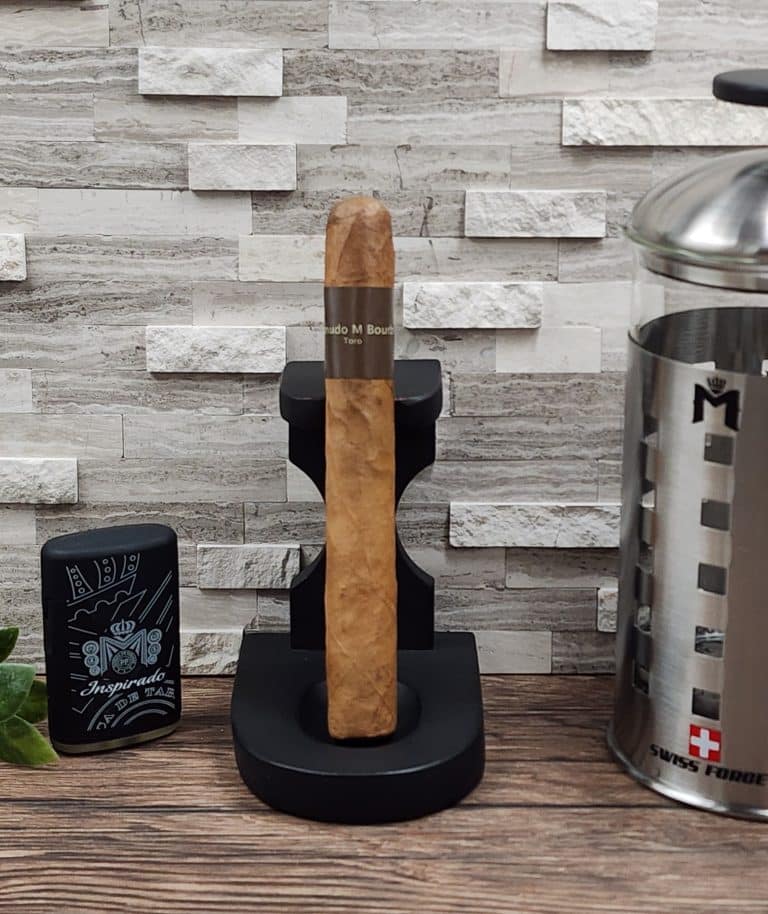 Macanudo M Bourbon Toro