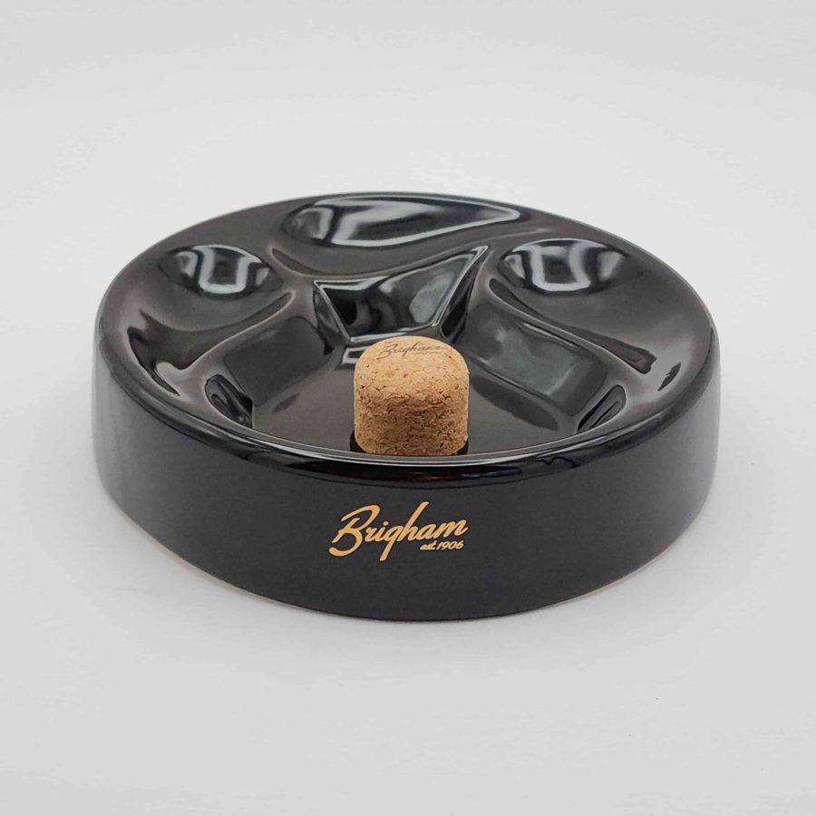Brigham 3 Pipe Ashtray With Knocker