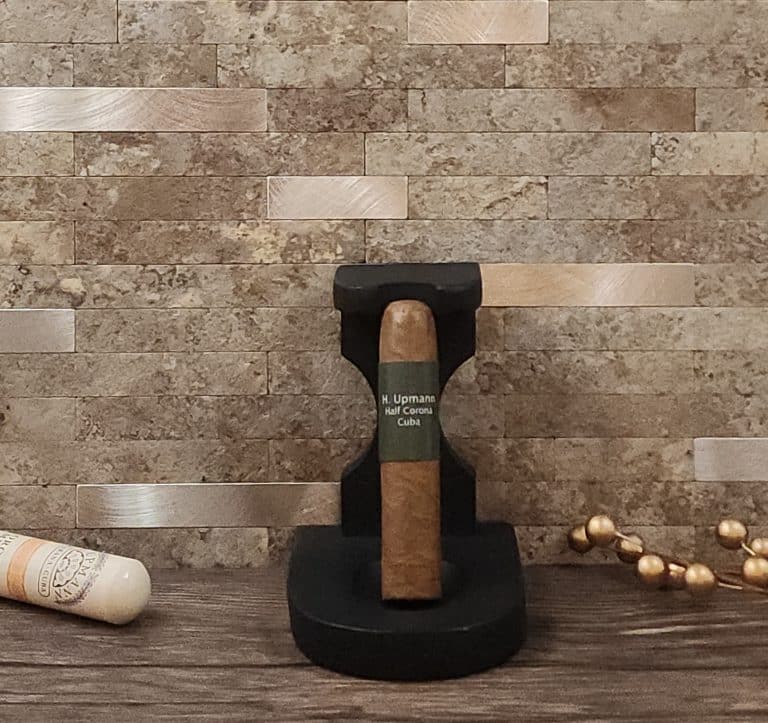H.upmann Half Corona